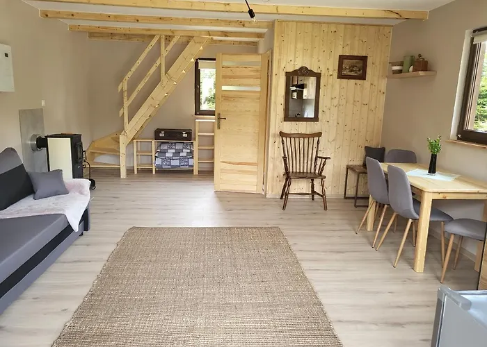 Swierkowy Zakatek Holiday home Idzikow